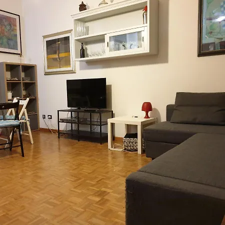 Kibilu - Viale Monza * 밀라노
