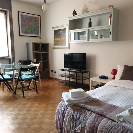 Kibilu - Viale Monza 아파트 *